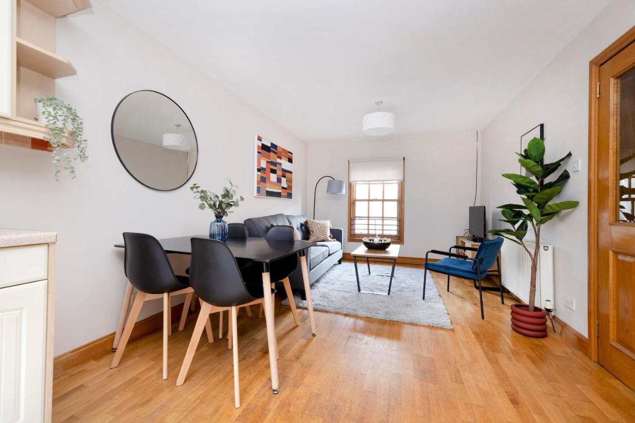 Joivy Bright And Cosy Flat Near The Scotland Gallery EDI Buitenkant foto